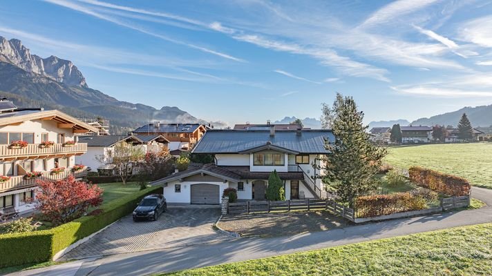 KITZIMMO-Mehrfamilienhaus in Toplage kaufen - Immobilien Ellmau Tirol.