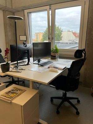 Schreibtischplätze 2