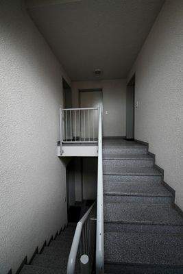 Treppenhaus oben.jpg