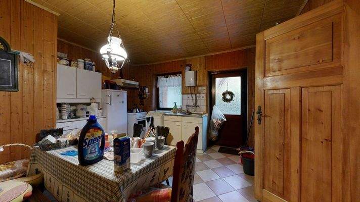 Küche mit Essbereich 