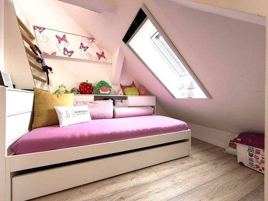 Kinderzimmer 2 Dachgeschoss