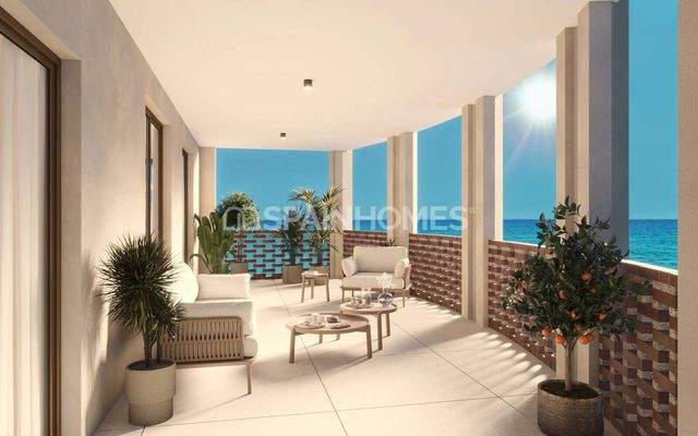 3-Bed Flats in a Seaside Complex with Pool in Villajoyosa