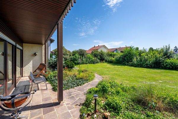 Garten auf Südseite