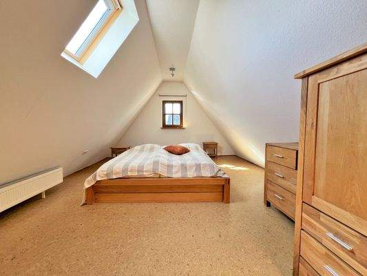 Dachgeschoss II Zimmer West