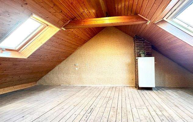 Wohnraumähnlich ausgebauter Dachboden