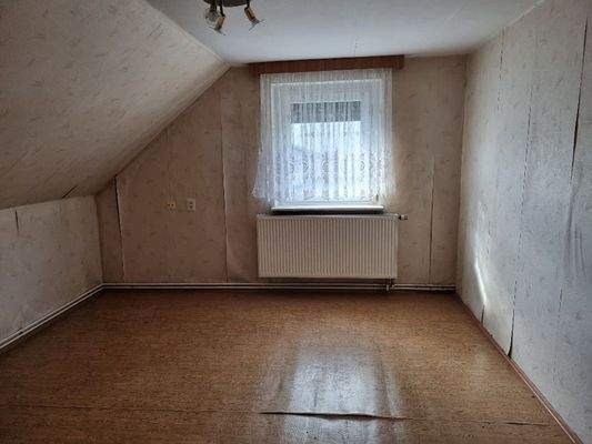 ein weiterer Raum im DG