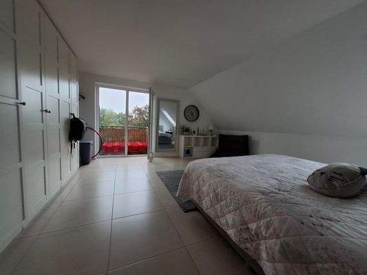 Schlafzimmer Ansicht 2