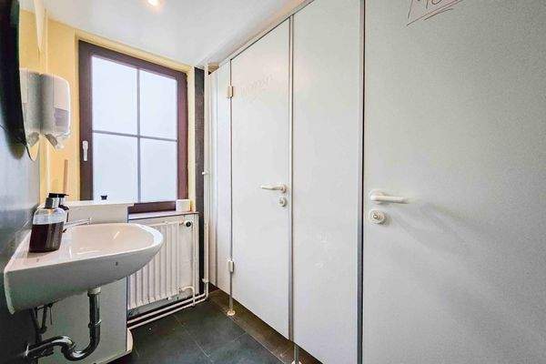 Gewerbeeinheit WC Bereich_