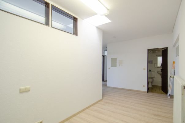 Flur mit Laminat