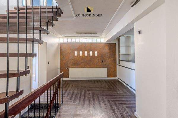 Flur EG mit Essbereich