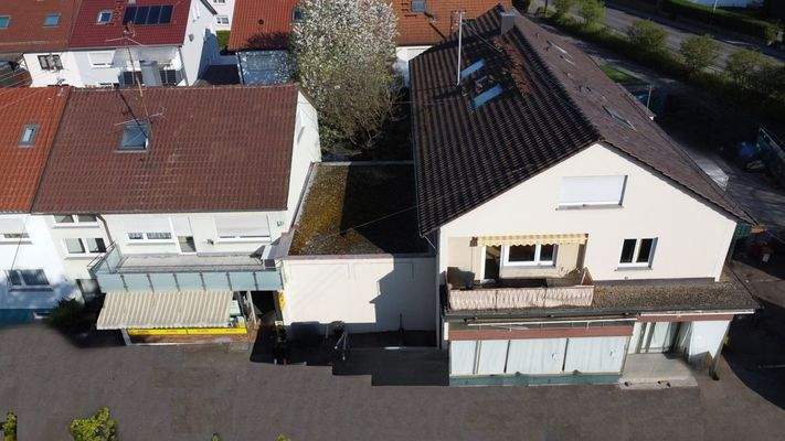 Wohn- und Geschäftshaus 5