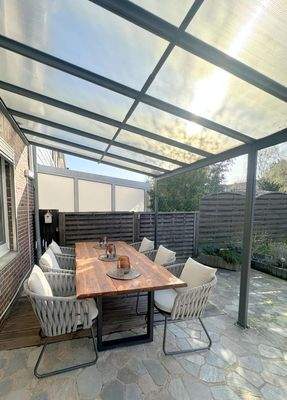 Überdachte Terrasse