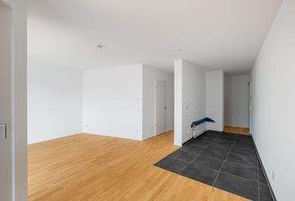 04_vorbereiteter Küchenbereich im offenen Wohnbere