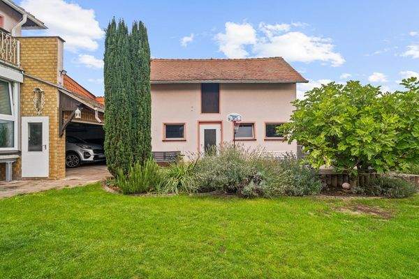 47421-008_Nebengebäude