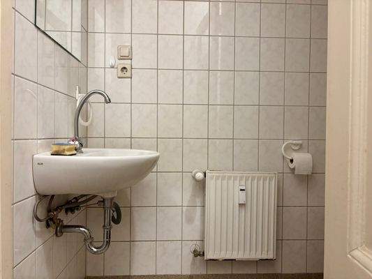 Blick Sanitäranlage