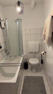 Camphausenstr.25,WE 04, Bad.jpg