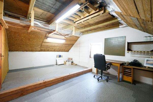 unausgebautes Zimmer DG.jpg