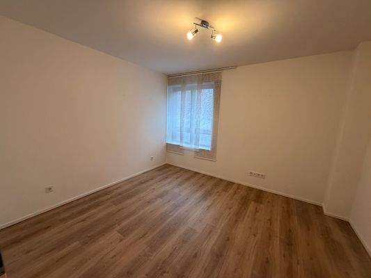 Arbeits-/Kinderzimmer