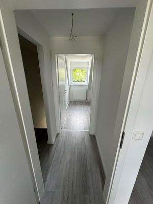 27. Kleiner Flur Dachgeschoss