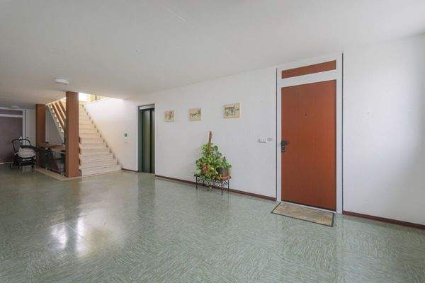 Hausflur und Treppenhaus