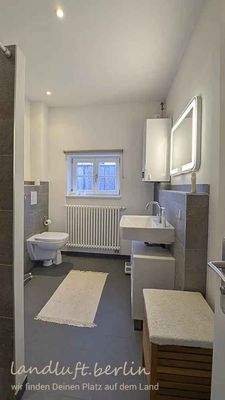 Gartenhaus, Bad im EG.jpg