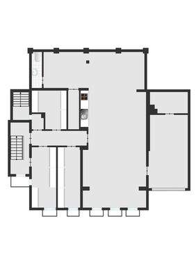 Keller mit Gewerbeeinheit, Abstell Kellerräumen und Heizungskeller mit Garage