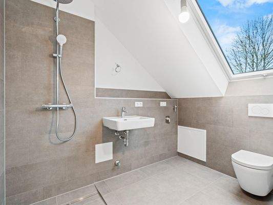 Tageslichtbad im Dachgeschoss