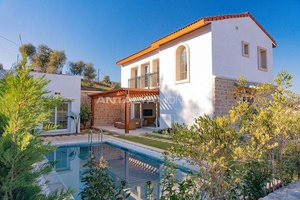 Comfortable Villas Close to the Airport in Milas Mugla