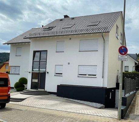 Hochwertig, modernisiertes MFH