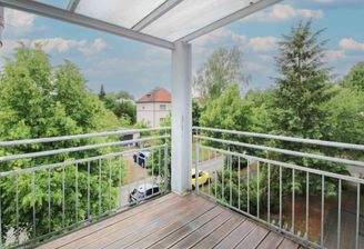 Balkon mit Blick ins Grüne