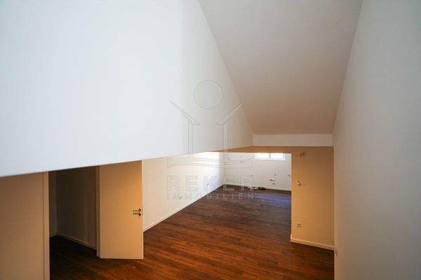 Großzügiges Untergeschoss mit Gestaltungsmöglichkeiten