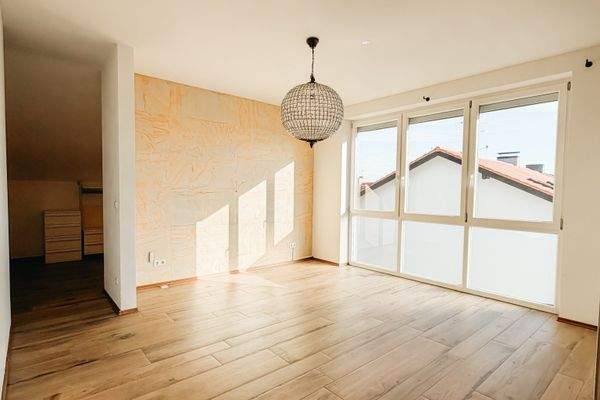 Schlafzimmer mit separater Ankleide