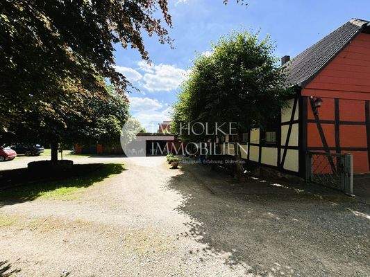 210.Haus.Außen.Innenhof