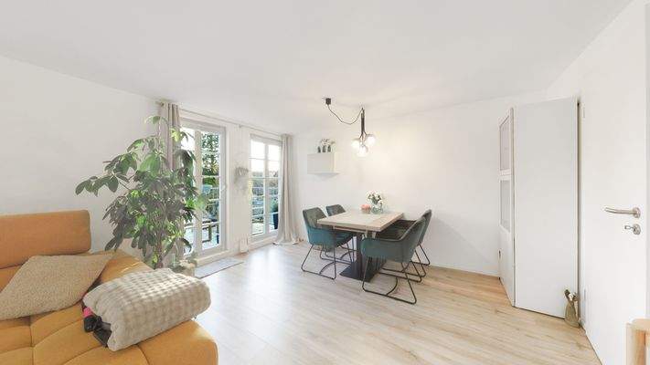 Wohn- und Essbereich