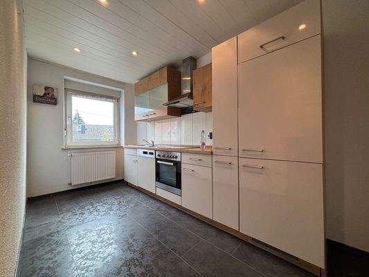 Küche inkl. Einbauküche EG