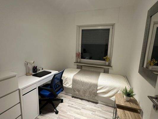 Kinder-/Gästezimmer