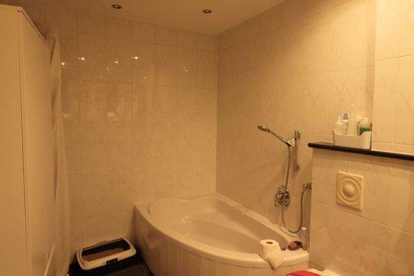 Am Oberen Wall 13 1,2; Badezimmer Bild 1 von 2