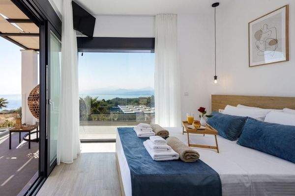 Kreta, Kefalas: Erstaunliche Steinvilla mit Meerblick und Pool zu verkaufen