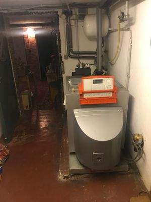 Keller Heizung.jpg