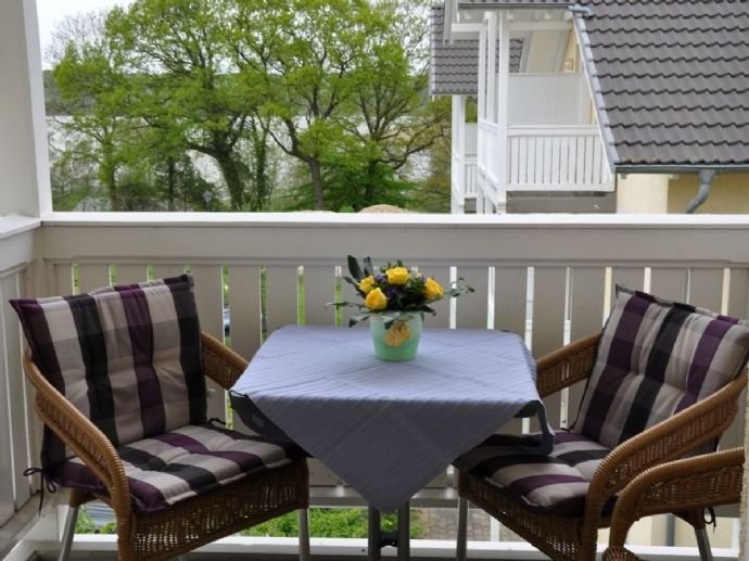 schicke renovierte Dachgeschosswohnung mit Seeblick und Vermietungslizenz