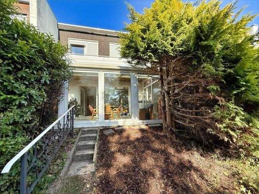 Außenansicht auf Wintergarten