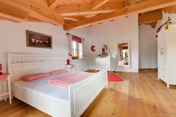 32 Schalfzimmer 2