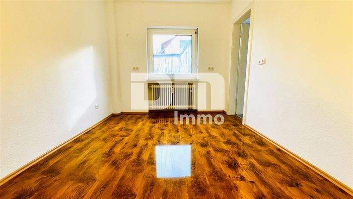 EG Gästezimmer / Durchgangszimmer