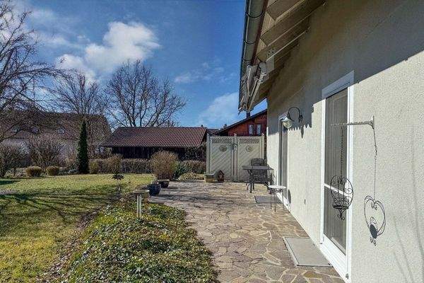 Terrasse mit Markise