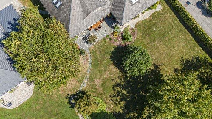 270m² gepflegter Bungalow (Zweifamilienwohnhaus) mit ausgebautem Dachgeschoss und 1.318m² Grund in Viktring in TOPLAGE