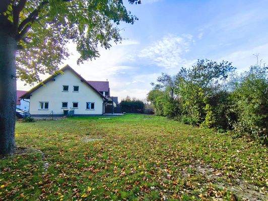 gemütliches Grundstück