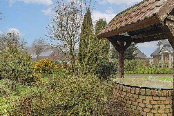 Brunnen f. Oberflächenwasser