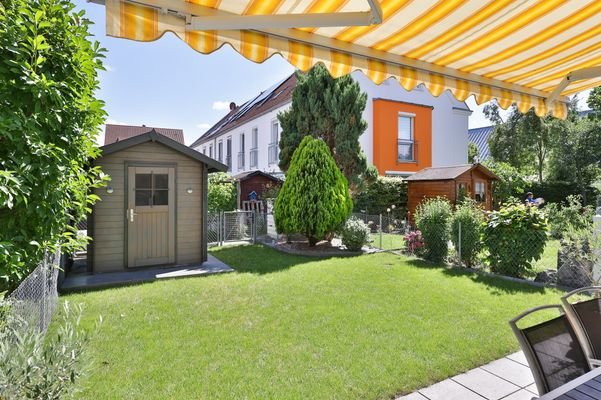 Eigener Garten mit Gartenhaus