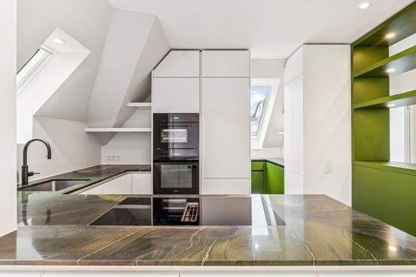 Hochwertige und individuell angefertigte Küche