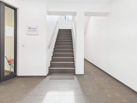 Eingangsbereich EG -2-